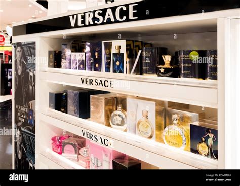 Versace Perfumes Shop All Products for Shops 